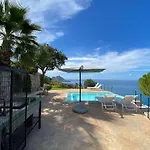 - Luxury Seaview X10
