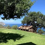 - Luxury Seaview X10 *