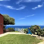 - Luxury Seaview X10 Villa *